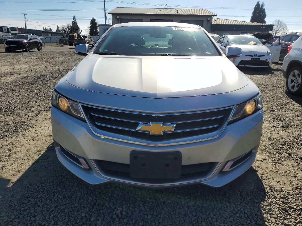 2016 Chevrolet Impala Lt - Image 5