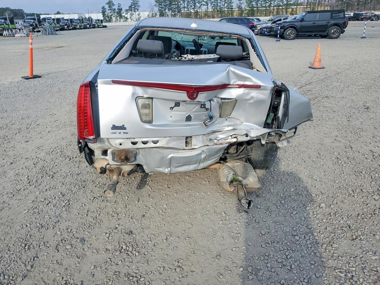 2011 Cadillac Sts Luxury - Image 6