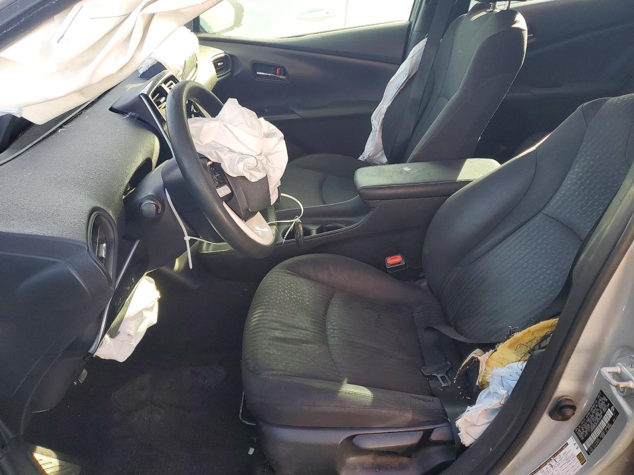 2017 Toyota Prius - Фото 7