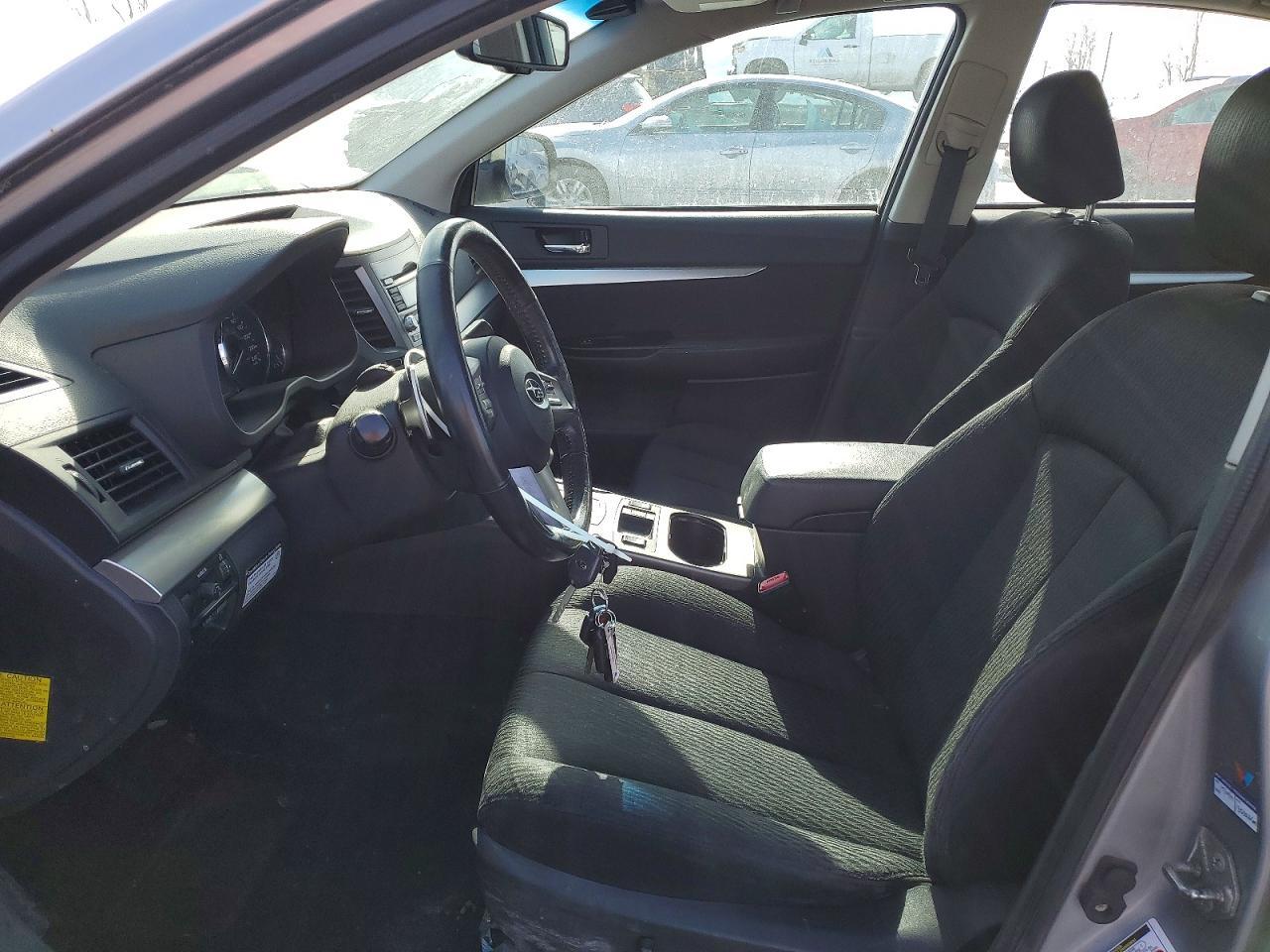 2010 Subaru Legacy 2.5 - Image 7