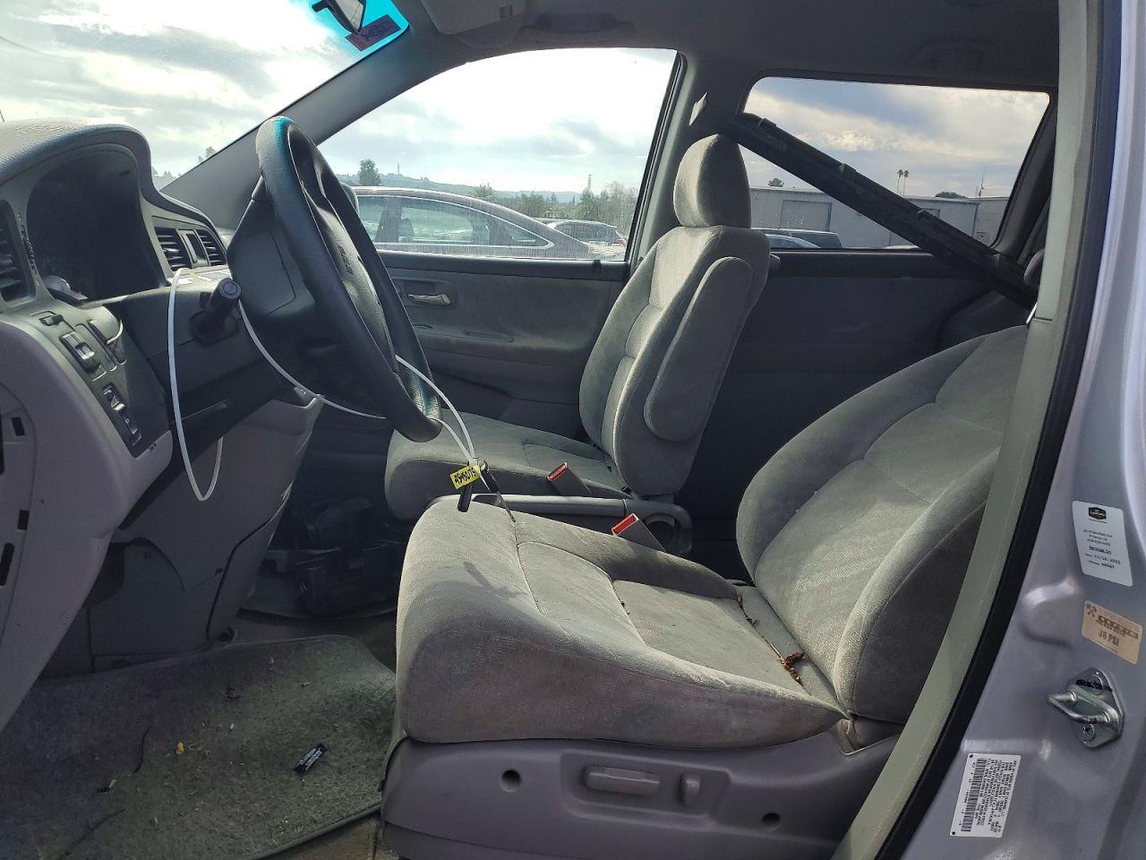 2003 Honda Odyssey - Image 7