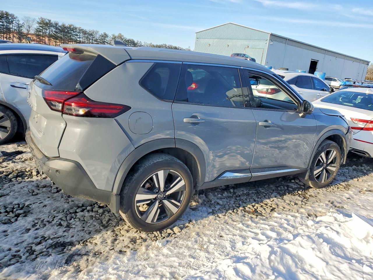 2021 Nissan Rogue Sl - Image 3