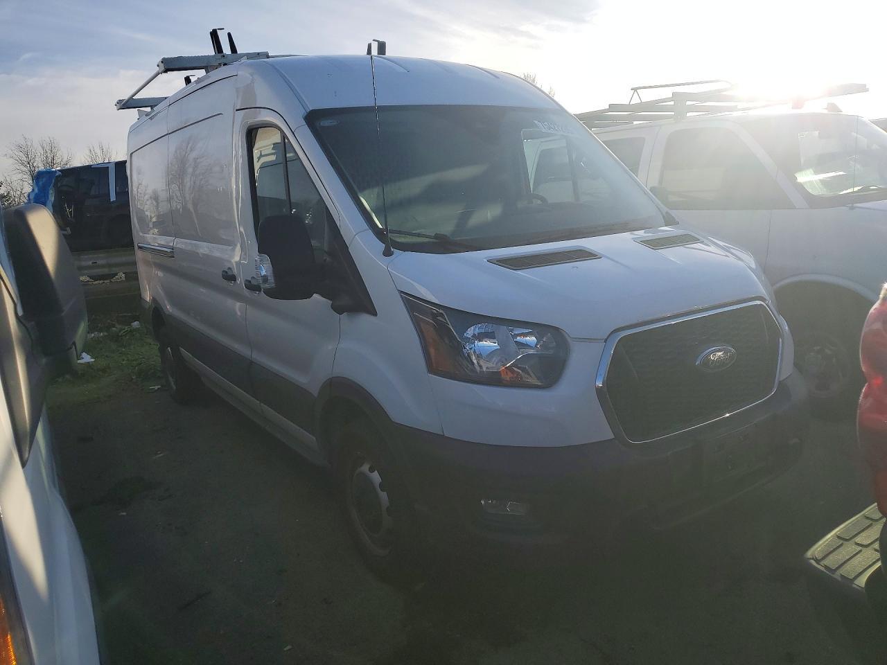 2023 Ford Transit 350 Delivery Van - Фото 4