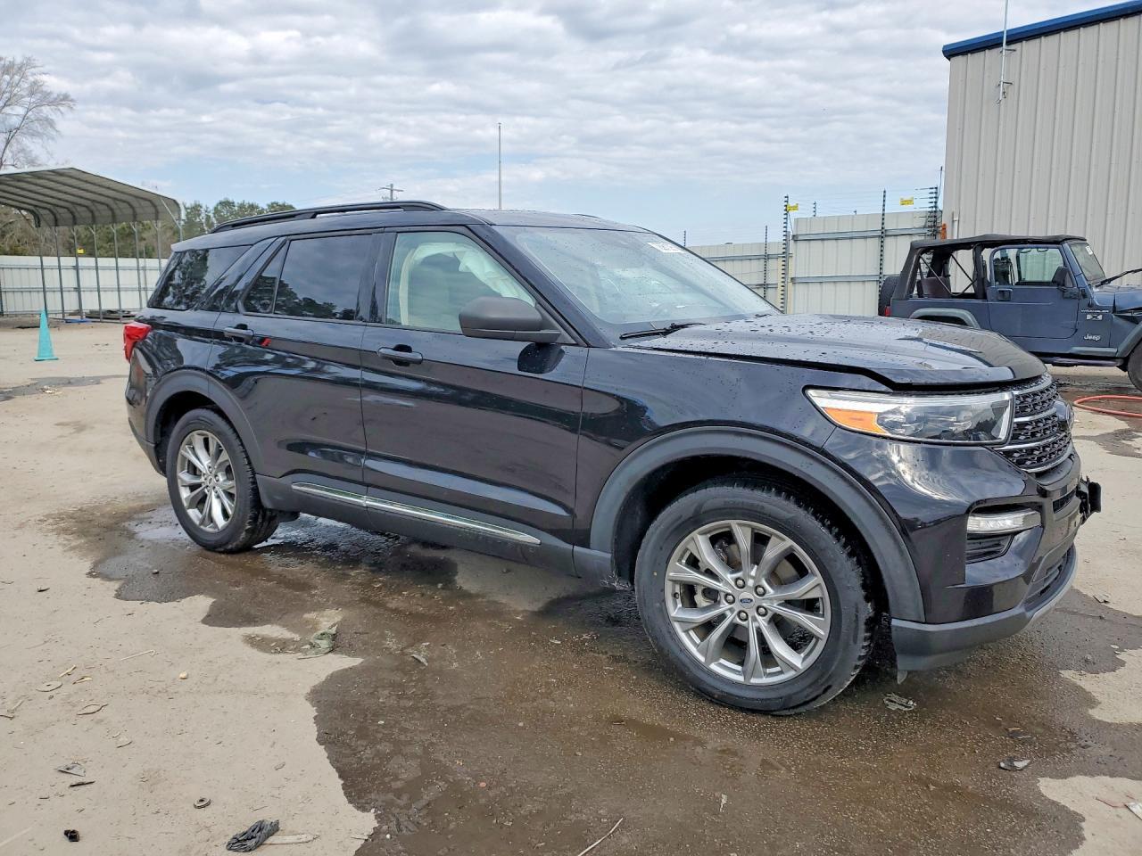 2020 Ford Explorer Xlt - Фото 4