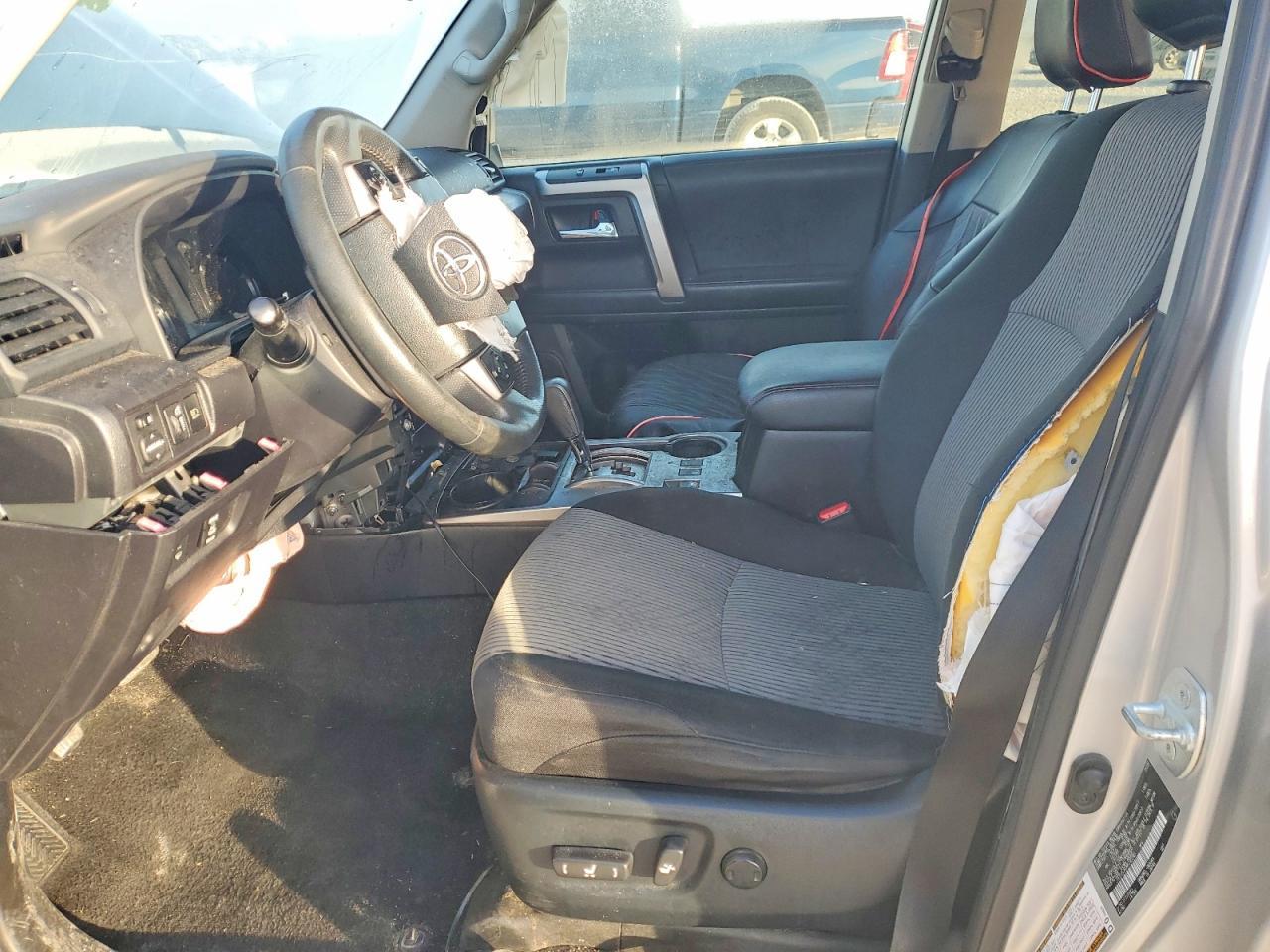 2021 Toyota 4Runner Sr5 - Фото 7