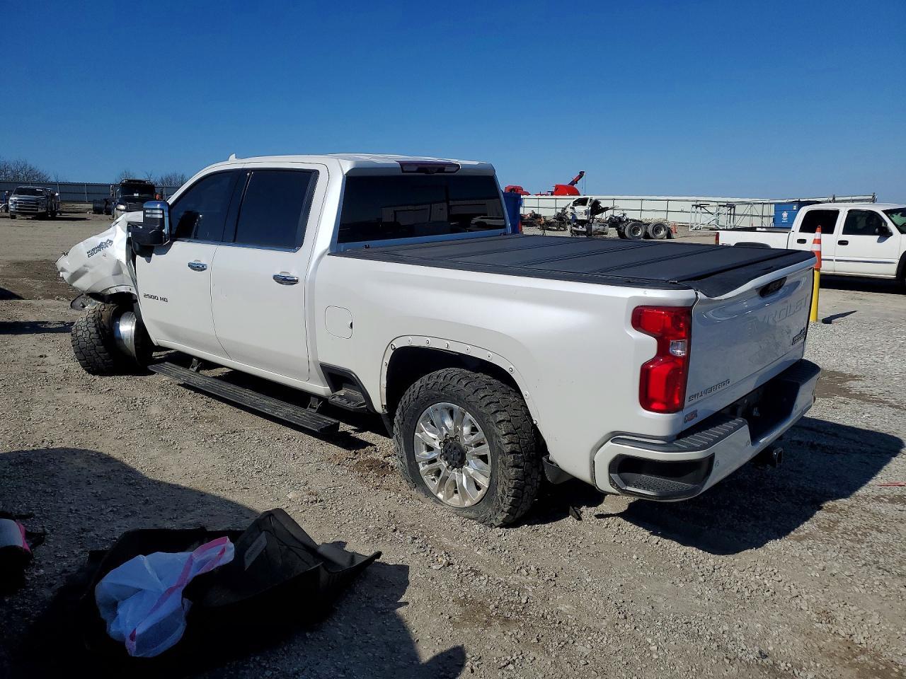 2021 Chevrolet Silverado K2500 High Country - Image 2