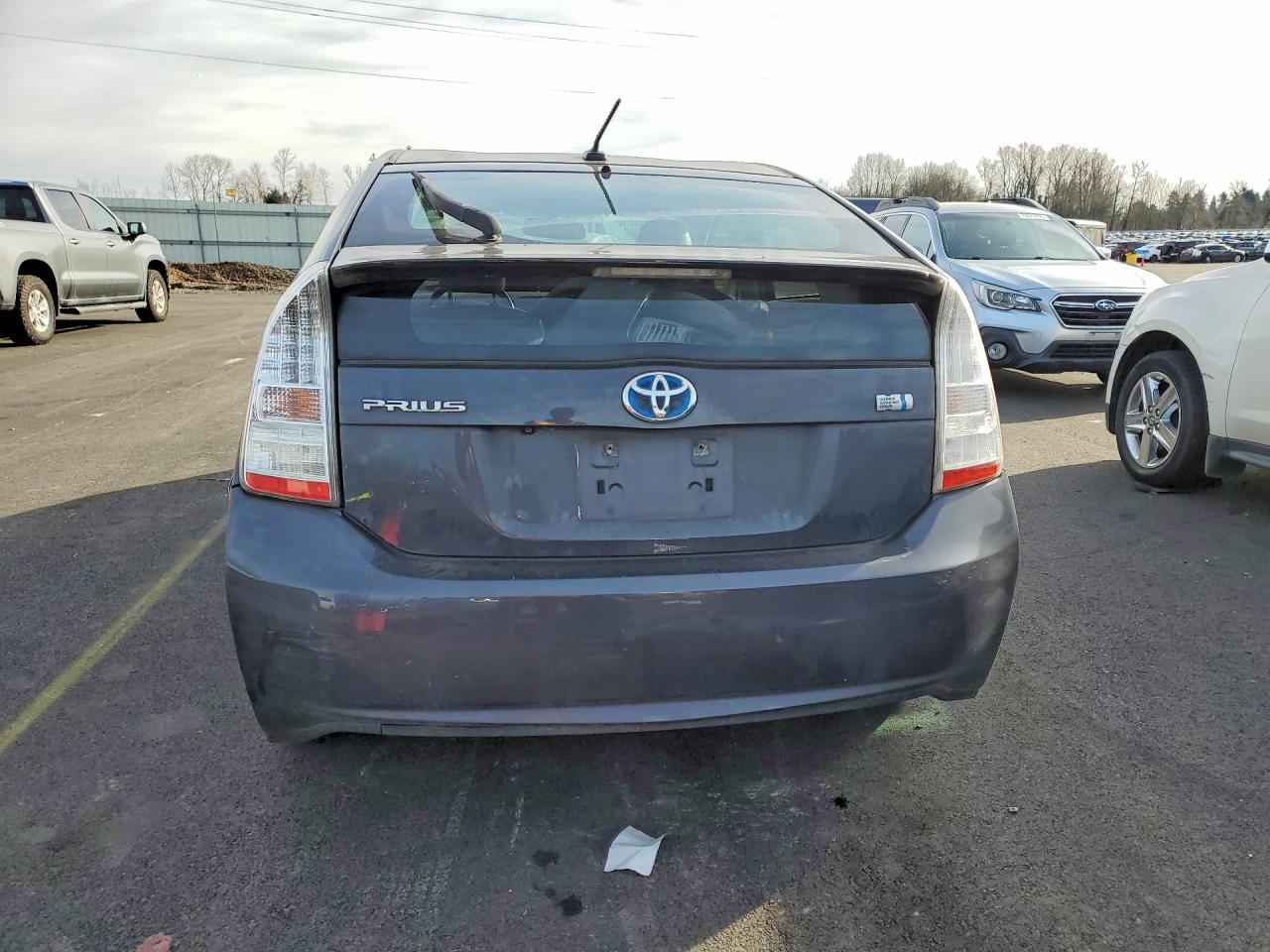 2010 Toyota Prius Iv - Фото 6