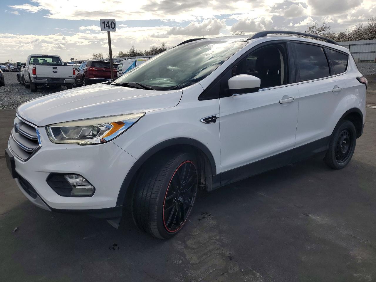 2018 Ford Escape Sel