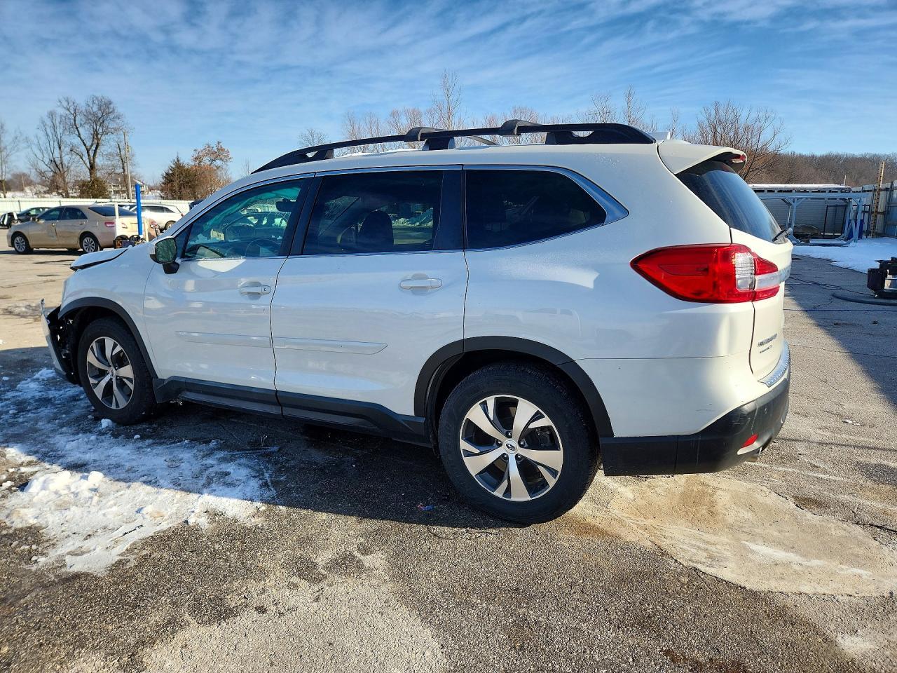2019 Subaru Ascent Premium - Фото 2