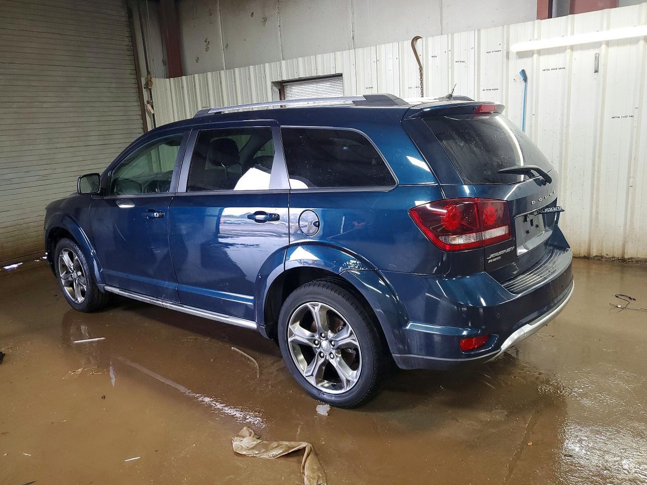 2014 Dodge Journey Crossroad - Image 2