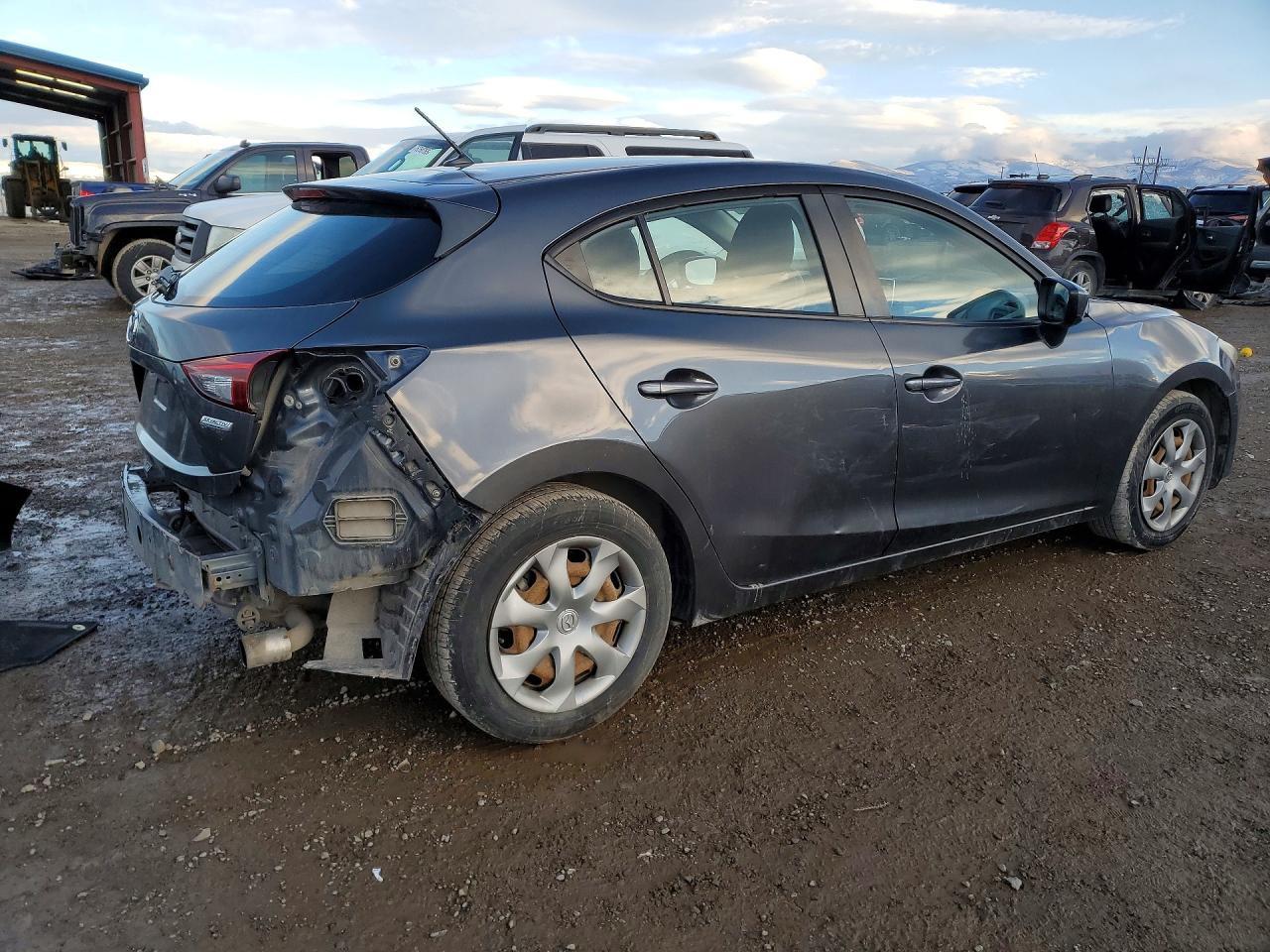 2015 Mazda 3 Sport - Фото 3