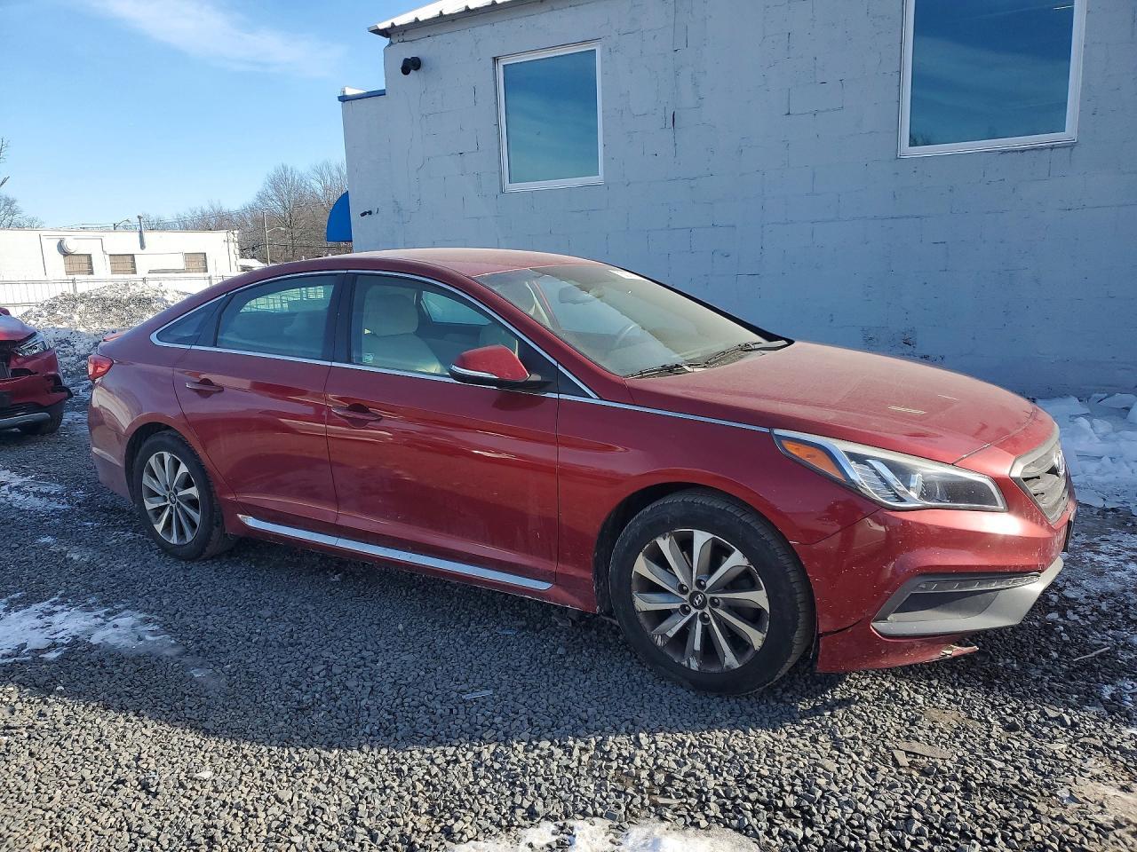 2015 Hyundai Sonata - Фото 4