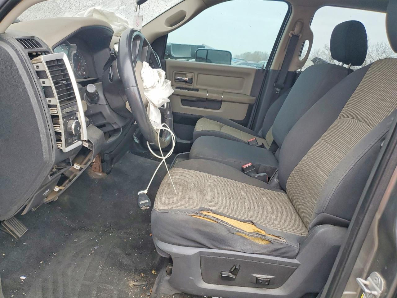 2010 Dodge Ram 2500 - Image 7