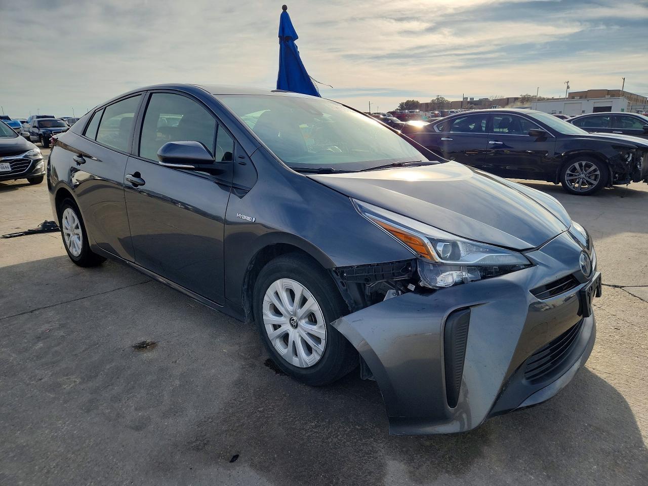 2022 Toyota Prius Night Shade - Фото 4