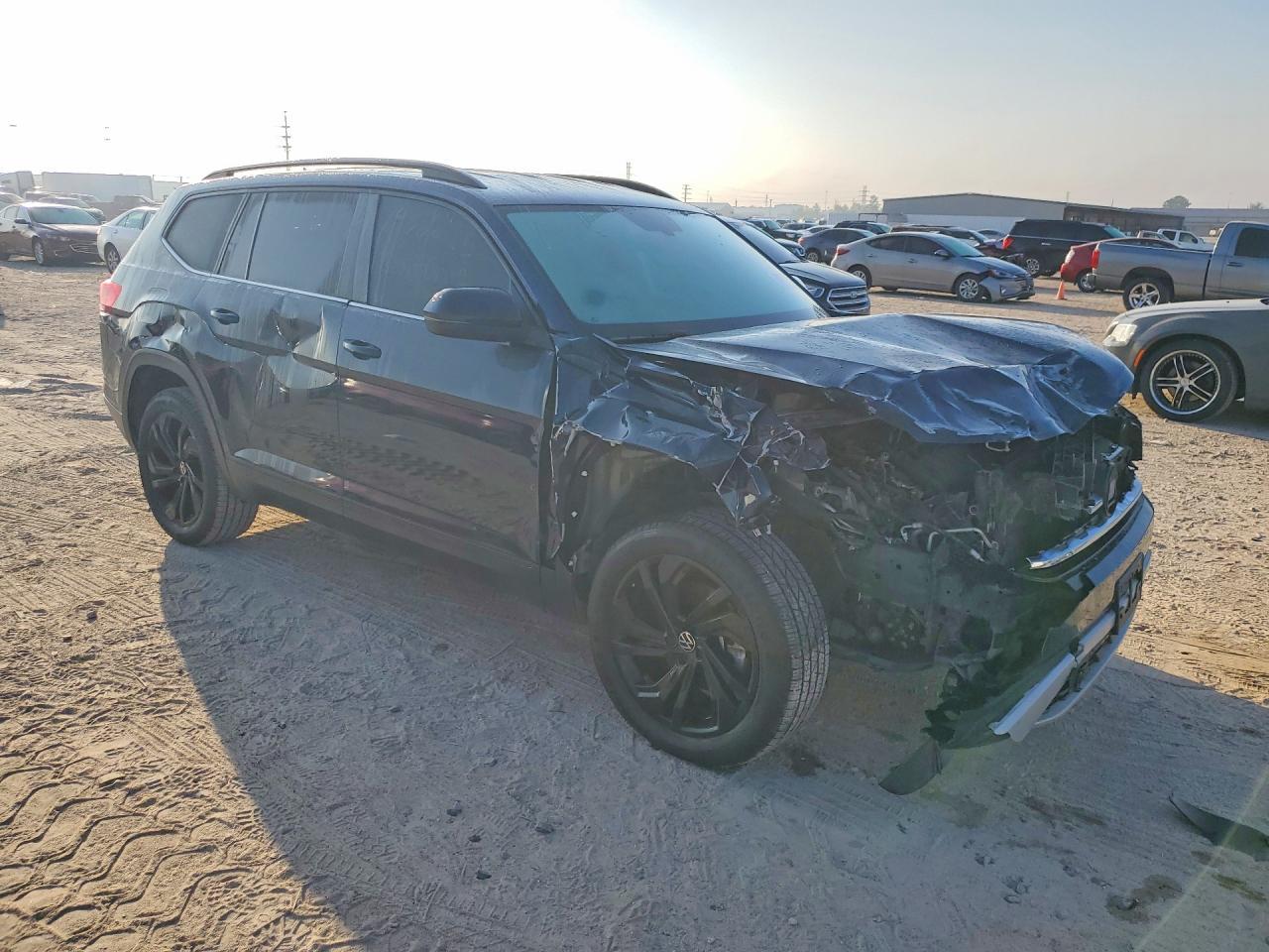 2023 Volkswagen Atlas Se - Фото 4