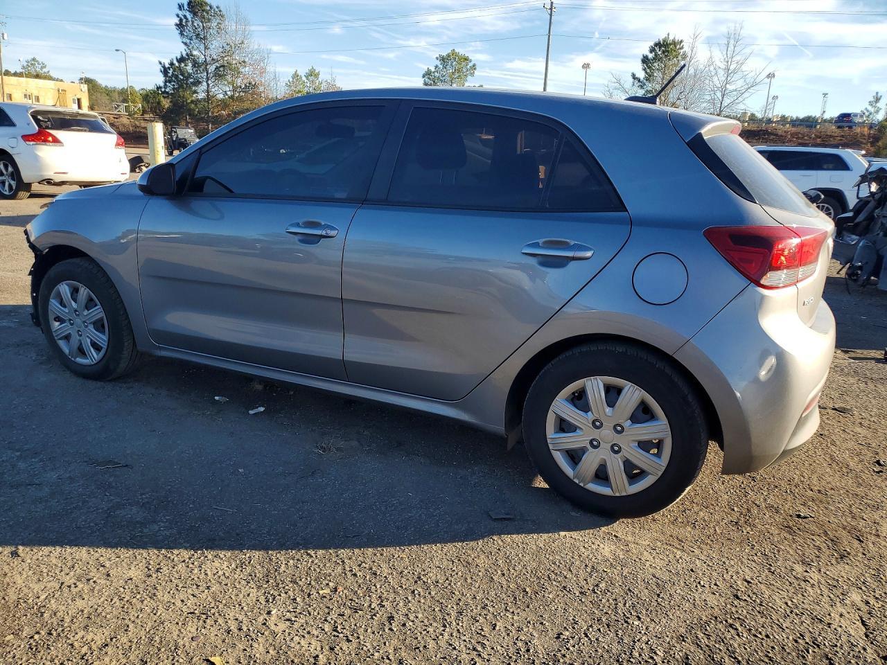 2023 Kia Rio S - Фото 2
