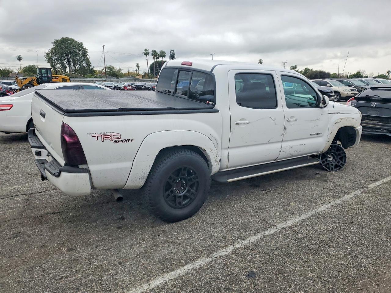 2008 Toyota Tacoma Double Cab Prerunner - Image 3
