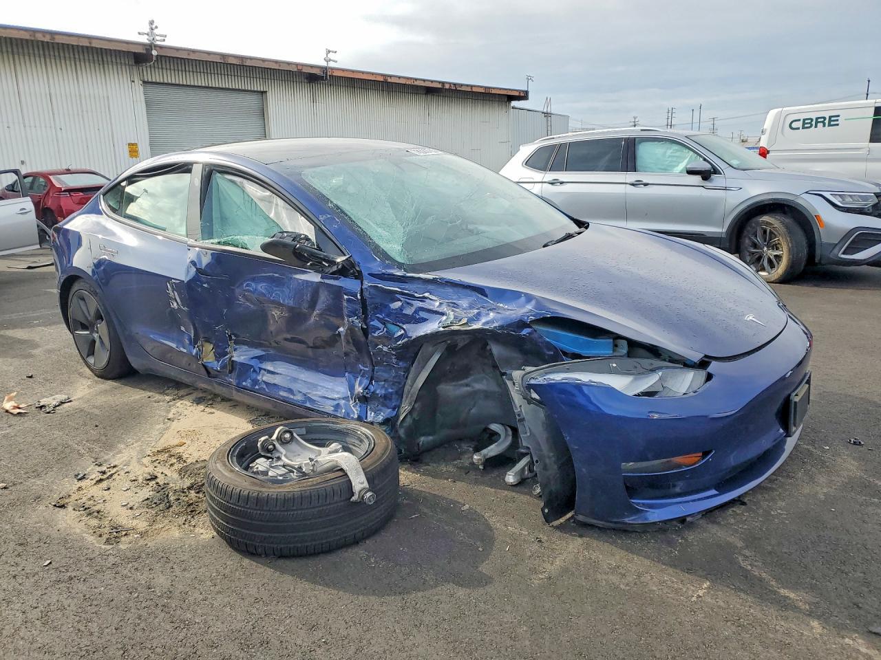 2022 Tesla Model 3 - Image 4