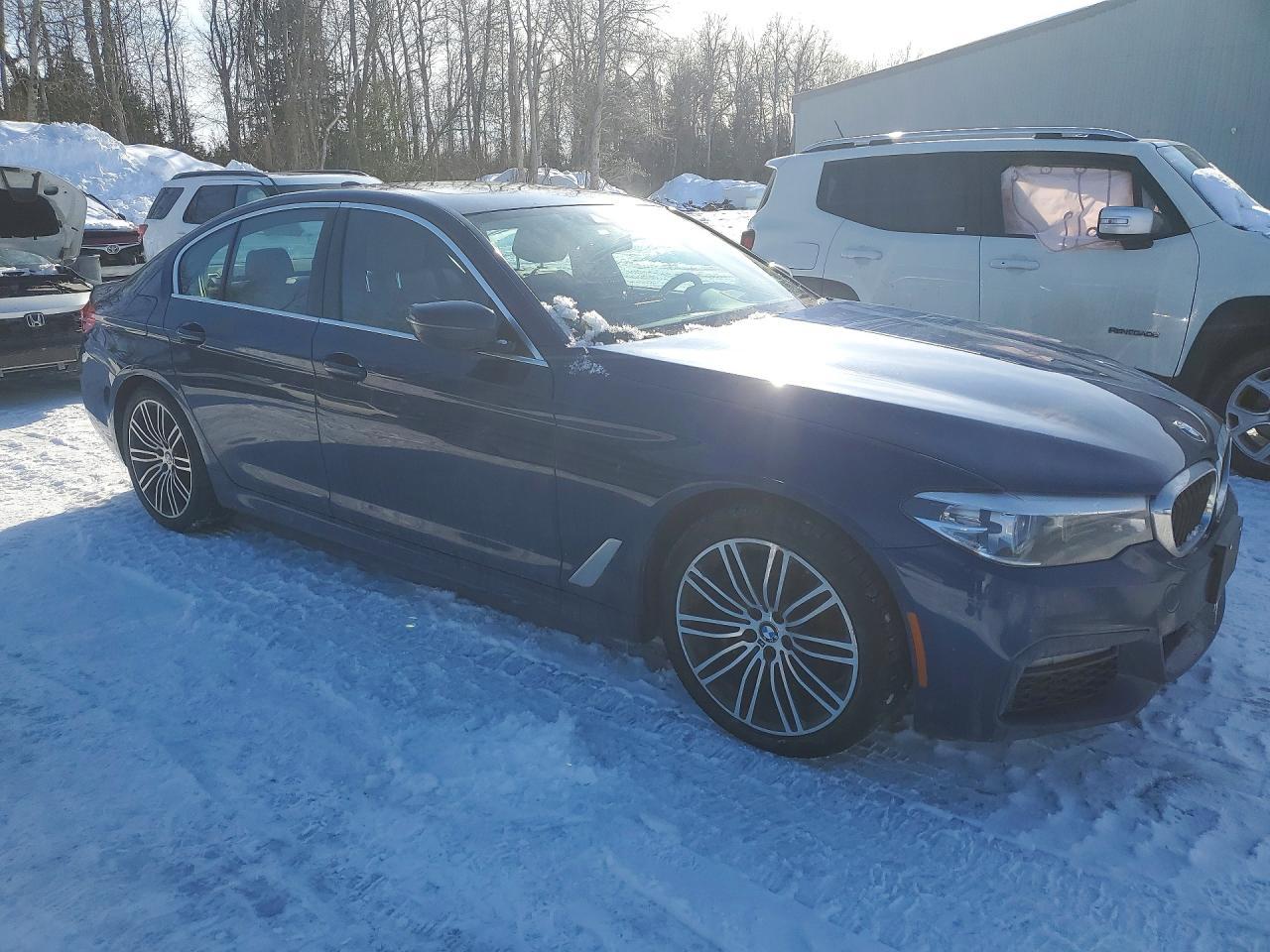 2019 BMW 530 Xi - Фото 4