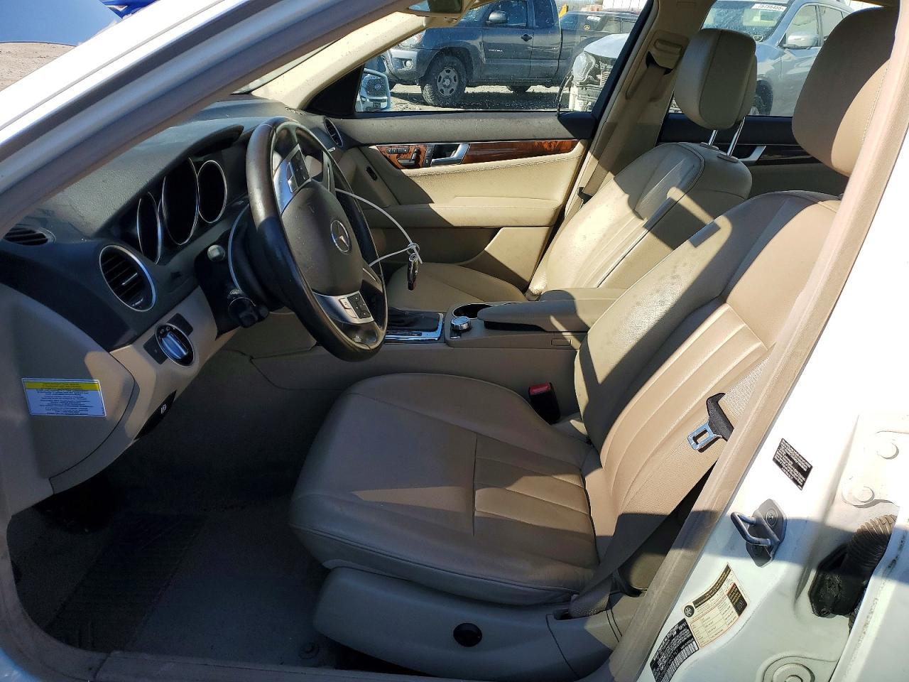 2012 Mercedes-Benz C 300 4Matic - Image 7
