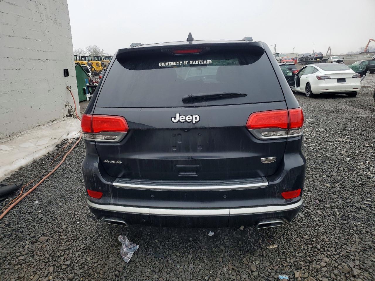 2015 Jeep Grand Cherokee Summit - Image 6