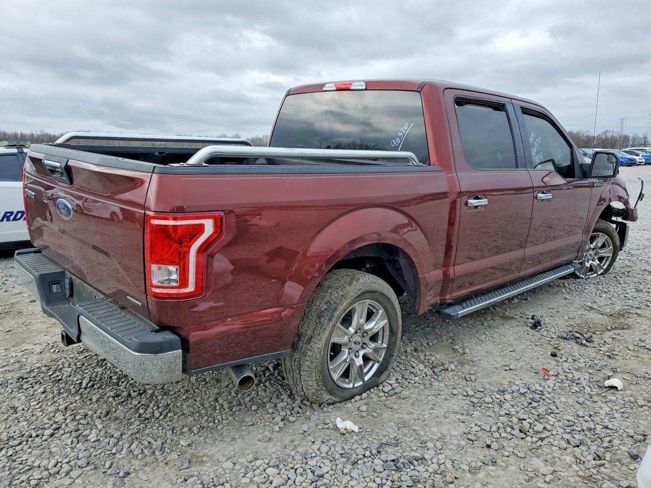 2016 Ford F150 Supercrew - Фото 3