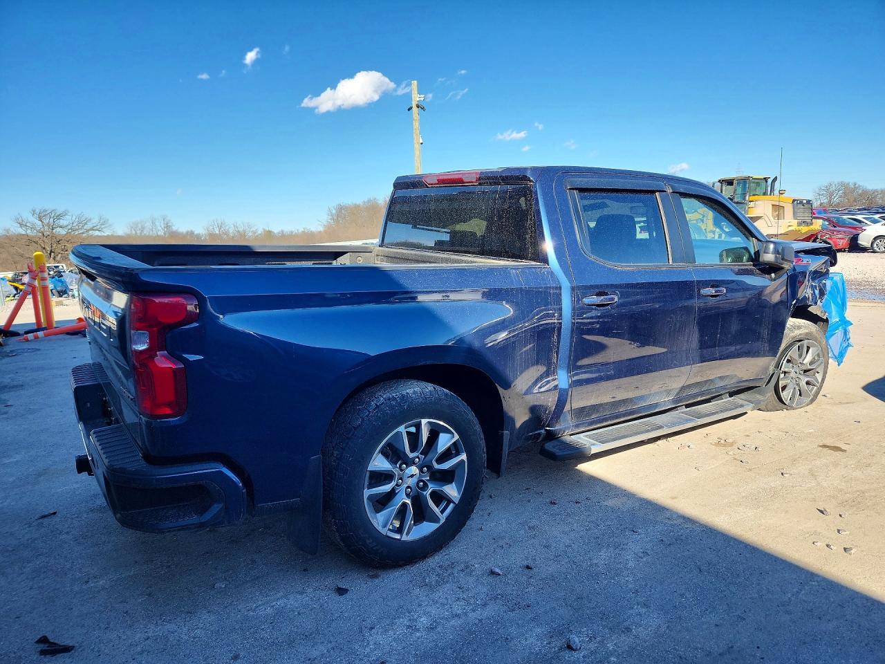 2020 Chevrolet Silverado K1500 Rst - Фото 3