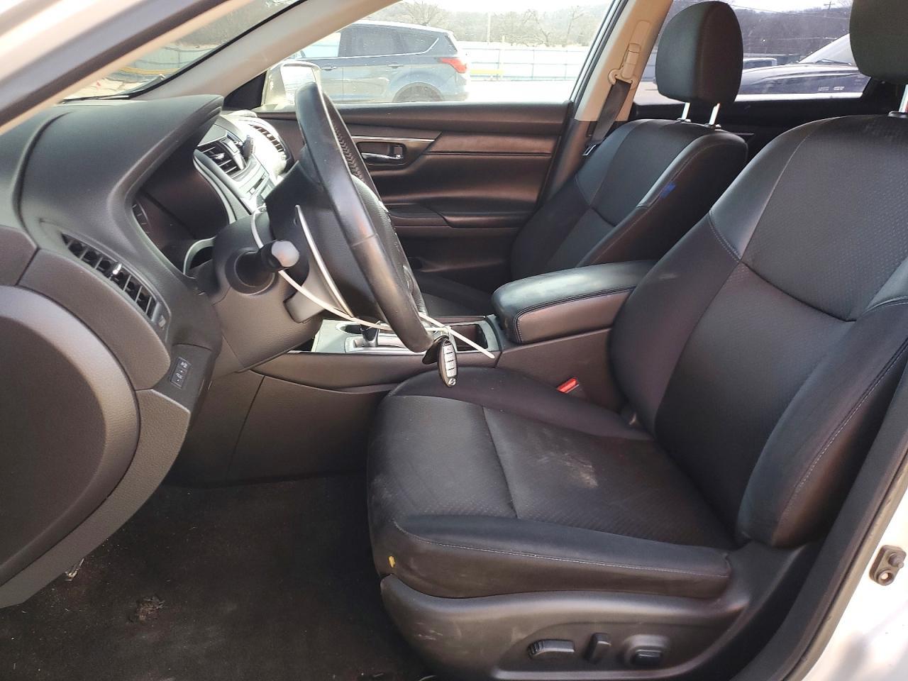 2016 Nissan Altima 2.5 - Фото 7