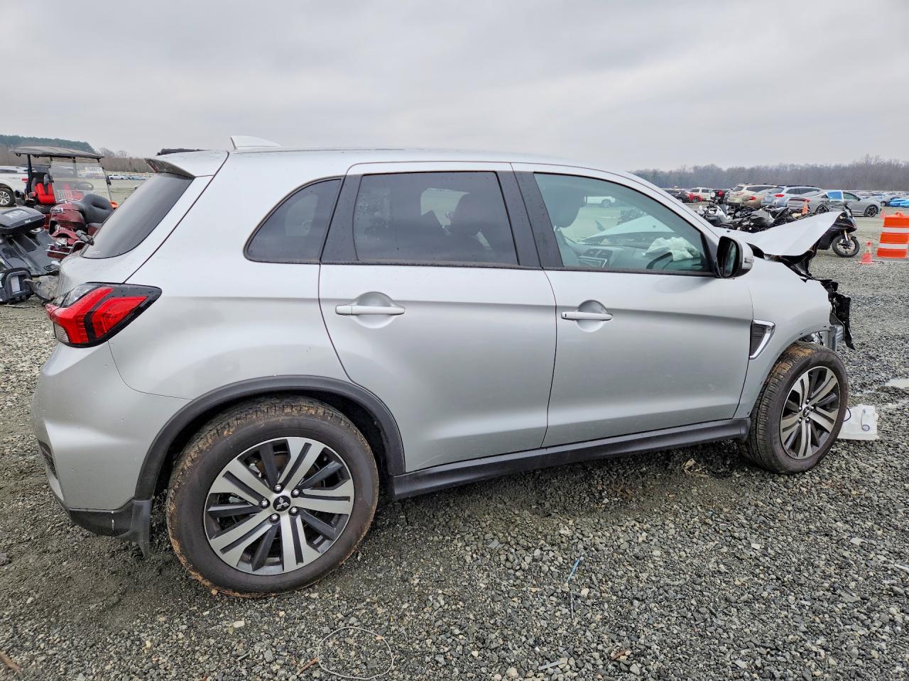 2025 Mitsubishi Outlander Sport S - Image 3