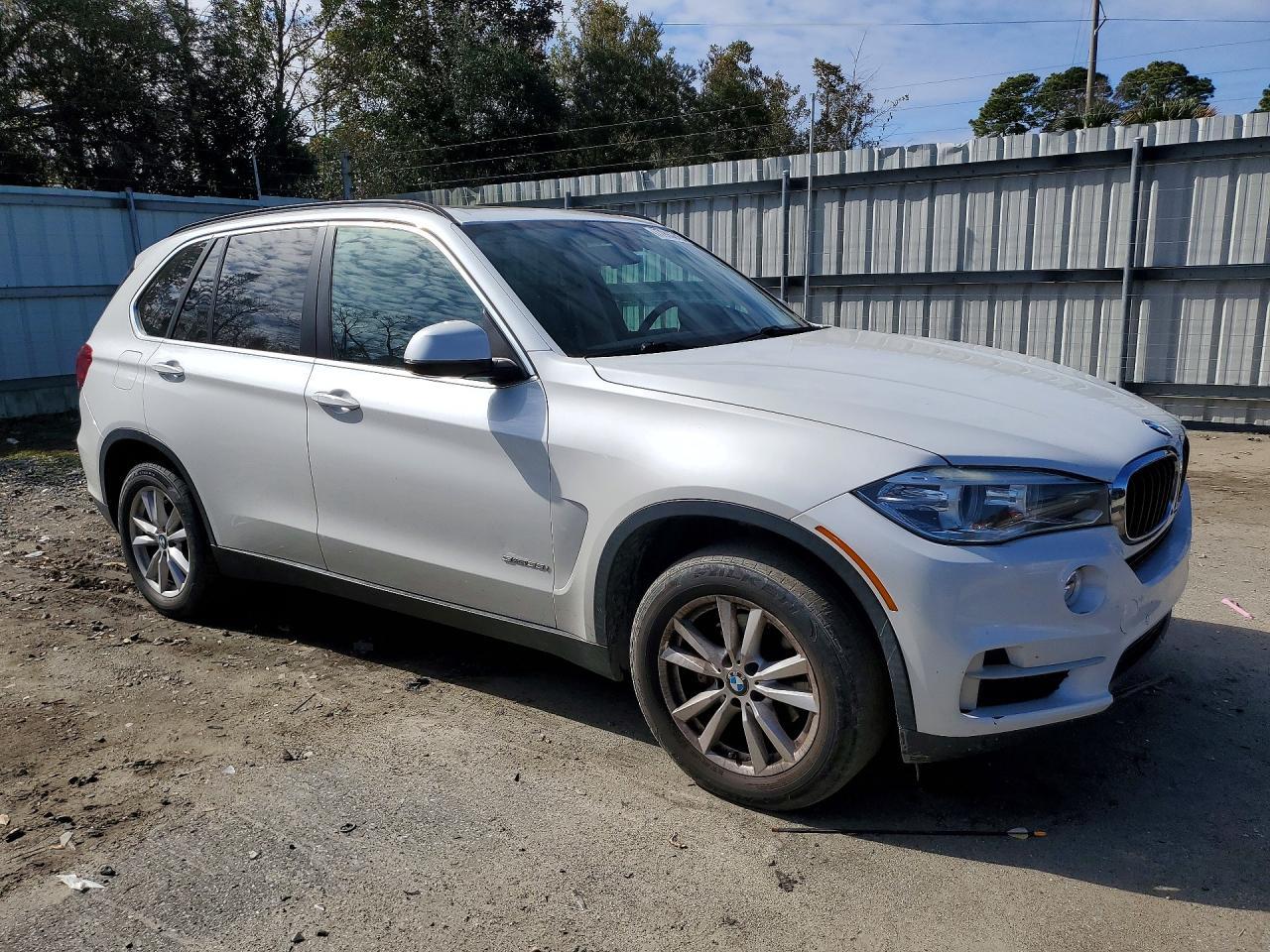 2015 BMW X5 Sdrive35I - Image 4