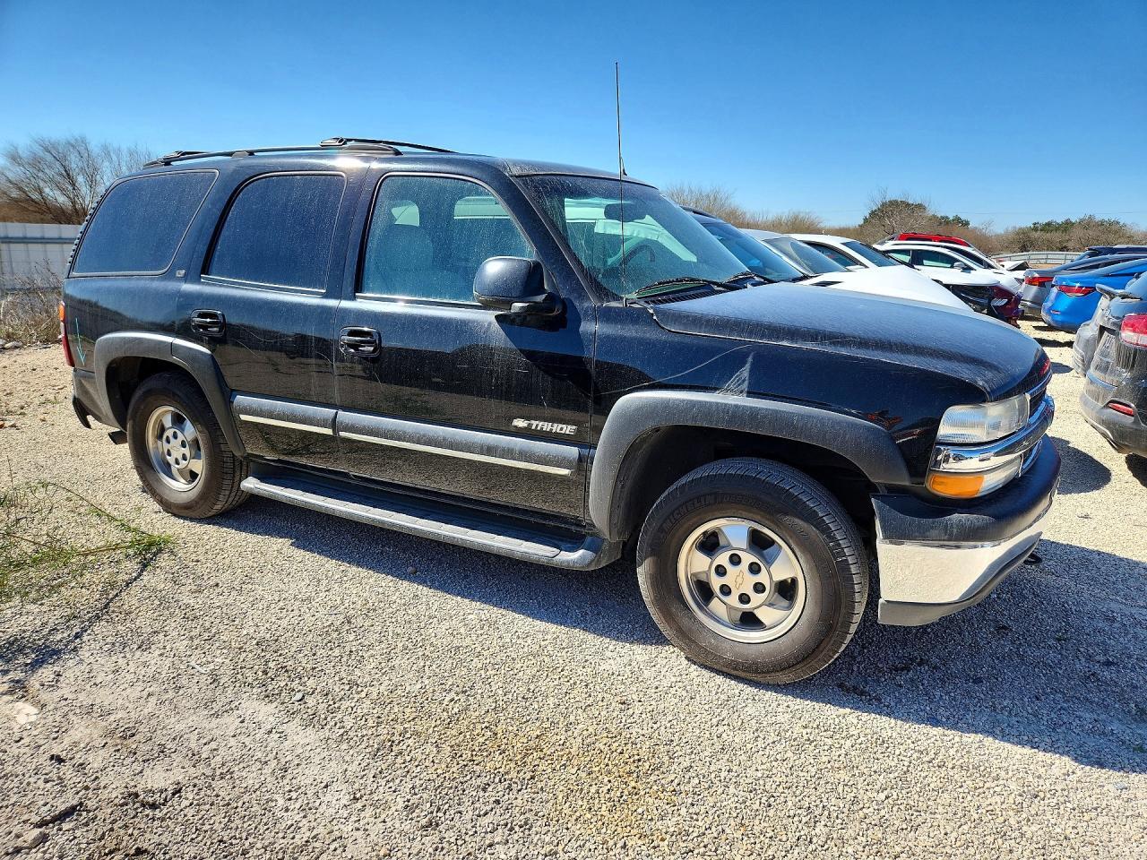2002 Chevrolet Tahoe C1500 - Image 4