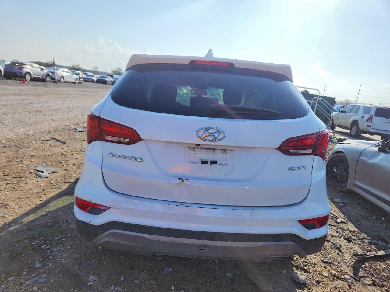 2017 Hyundai Santa Fe Sport - Image 6