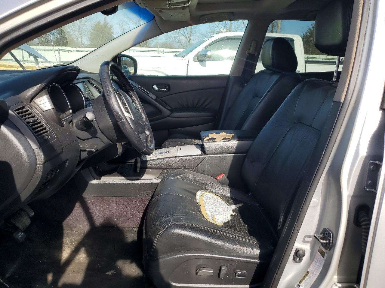 2010 Nissan Murano S - Фото 7