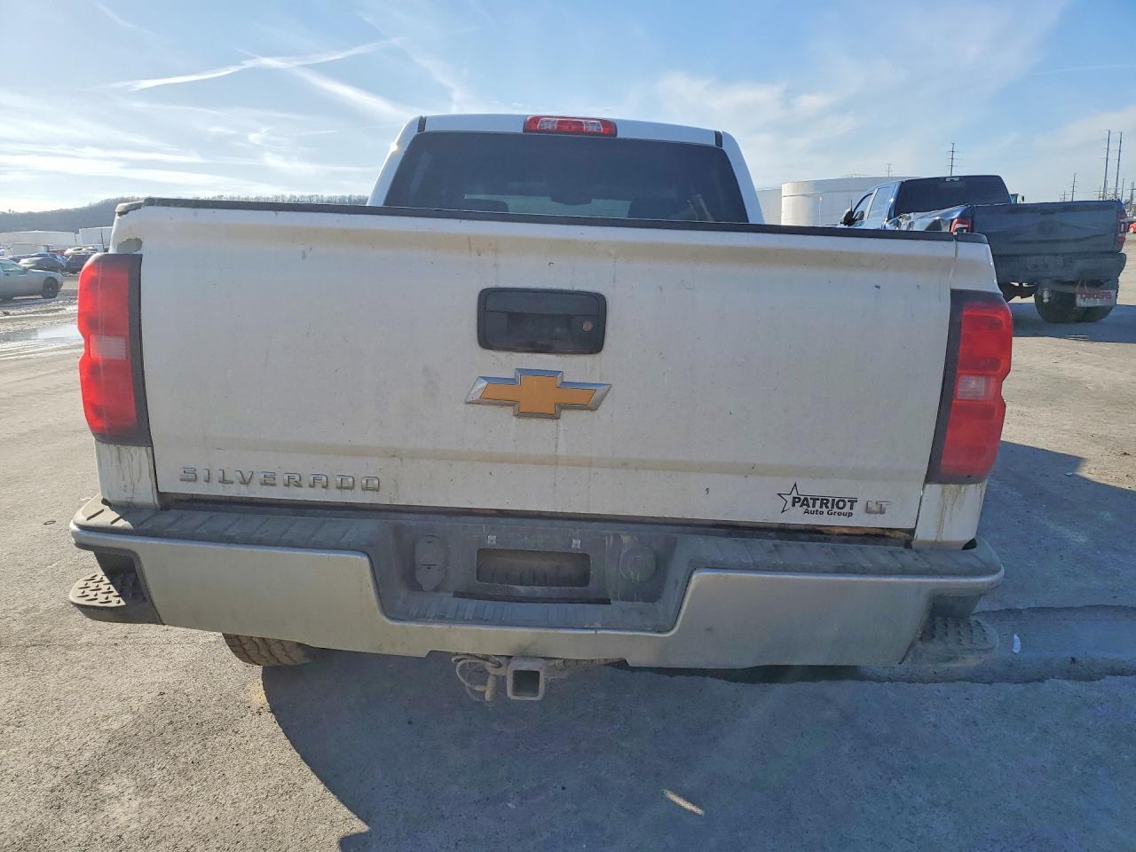 2017 Chevrolet Silverado K1500 Lt - Image 6