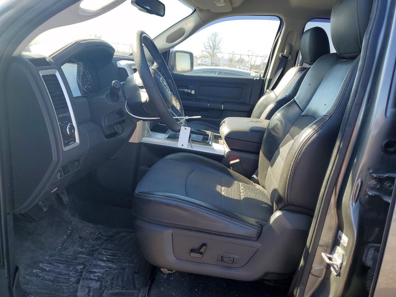 2012 Dodge Ram 1500 Sport - Фото 7