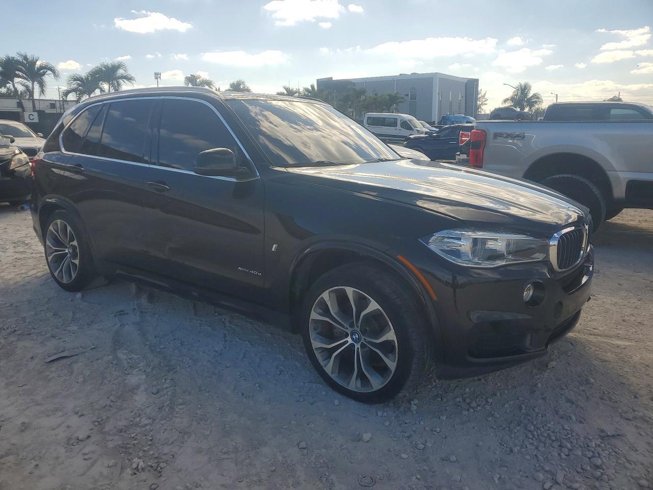 2017 BMW X5 Xdr40E - Фото 4