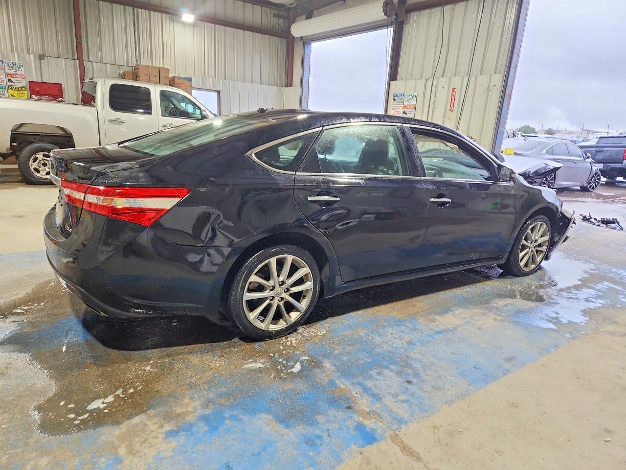 2014 Toyota Avalon Base - Image 3