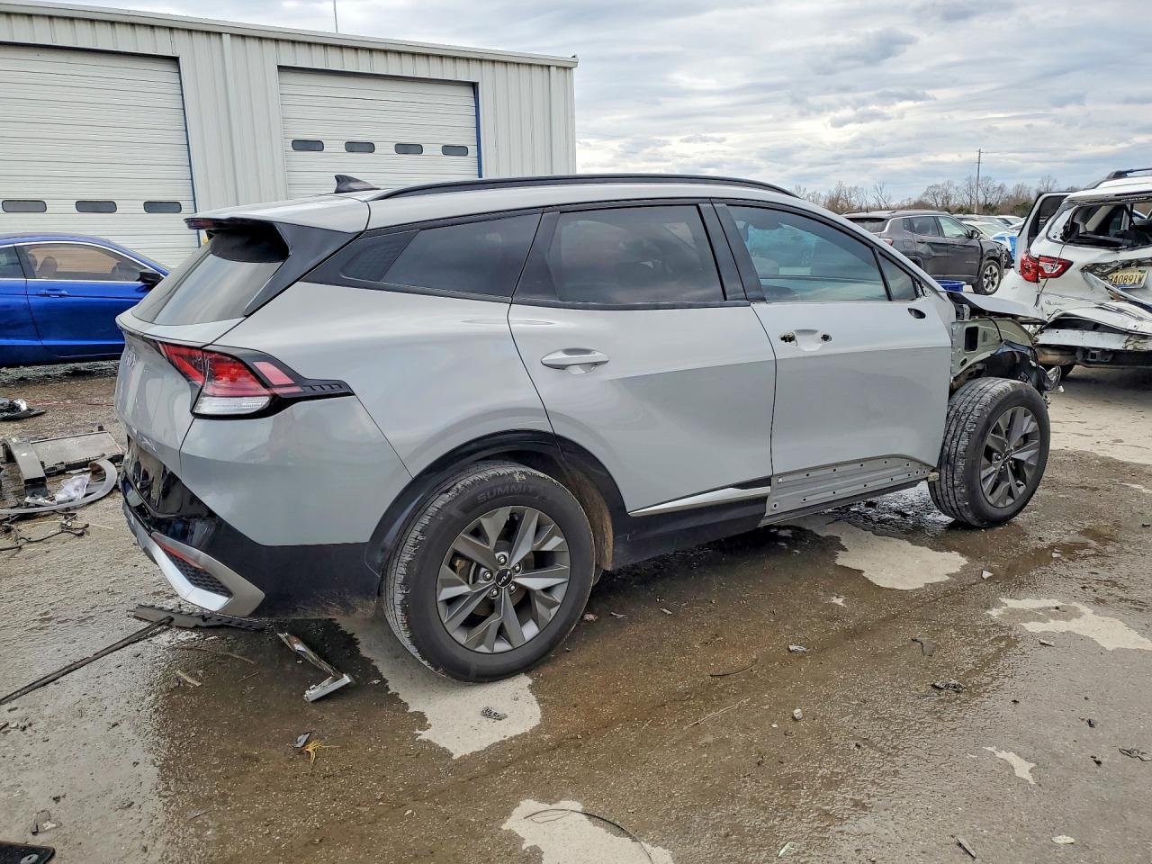 2023 Kia Sportage Sx - Фото 3