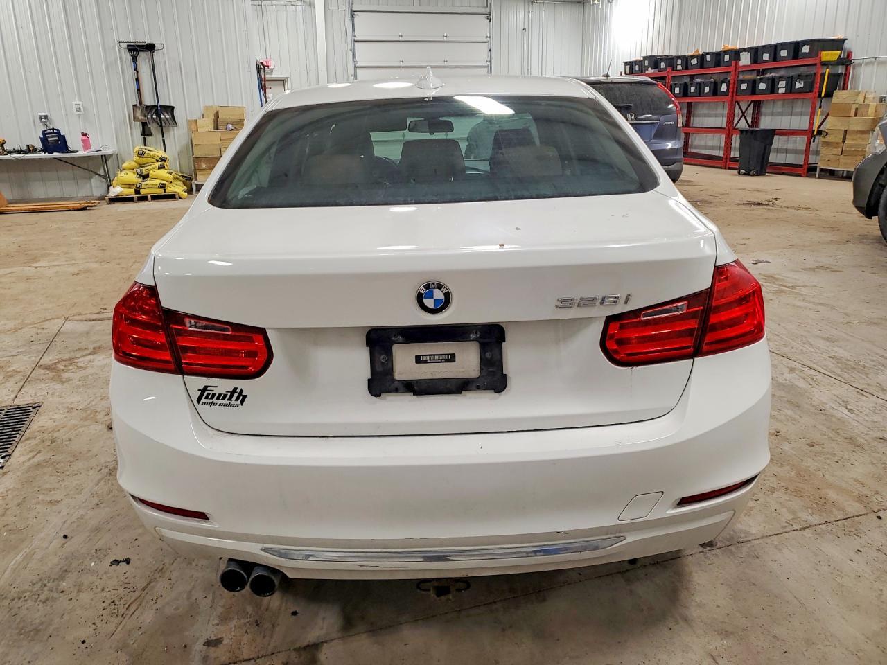 2013 BMW 328 I - Фото 6