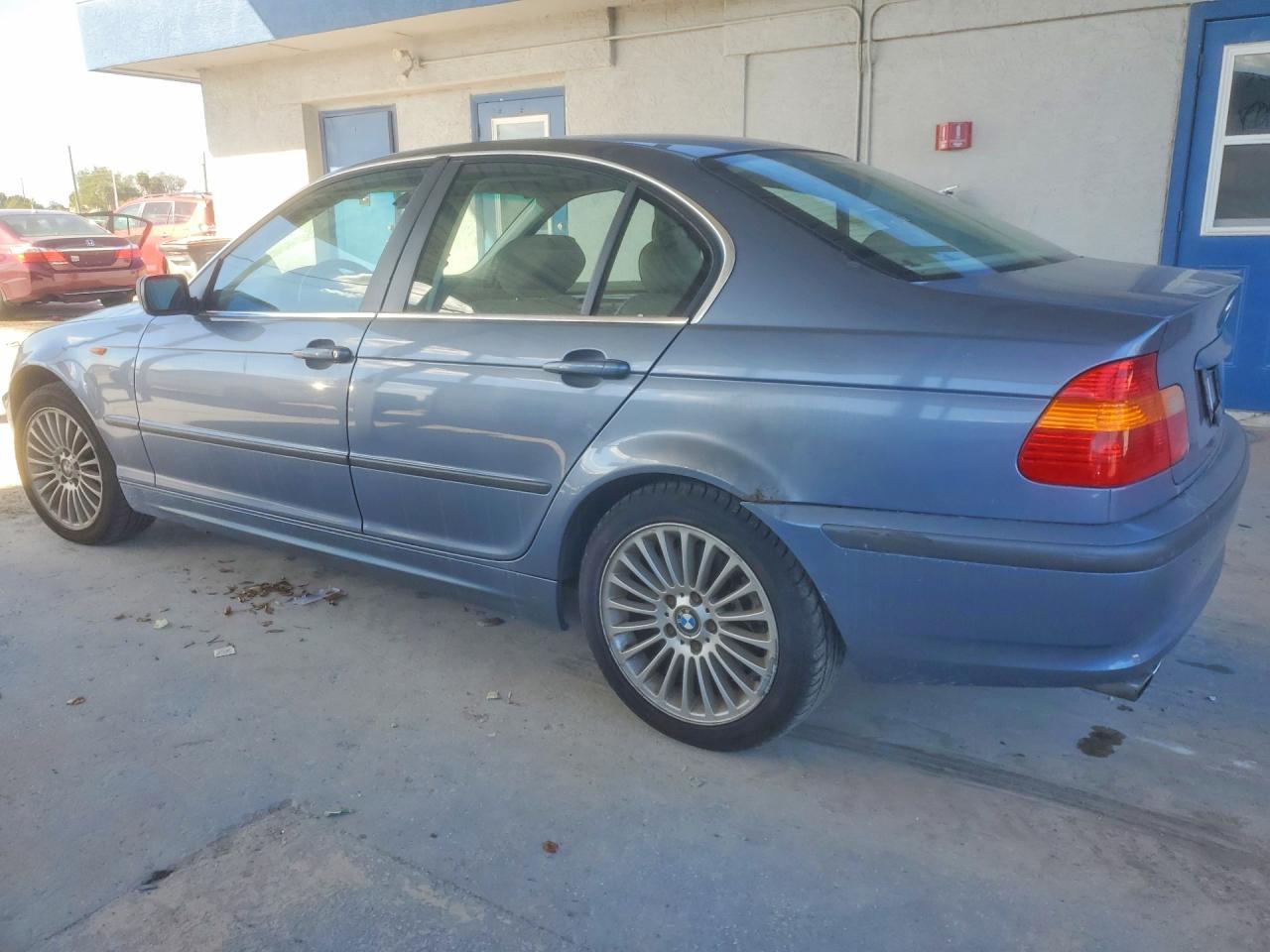 2002 BMW 330 Xi - Фото 2