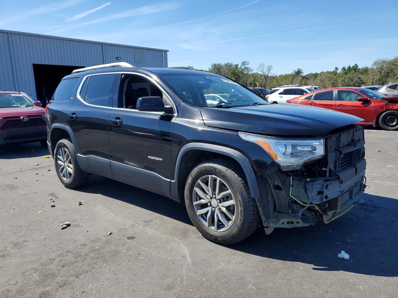 2019 GMC Acadia Sle - Image 4