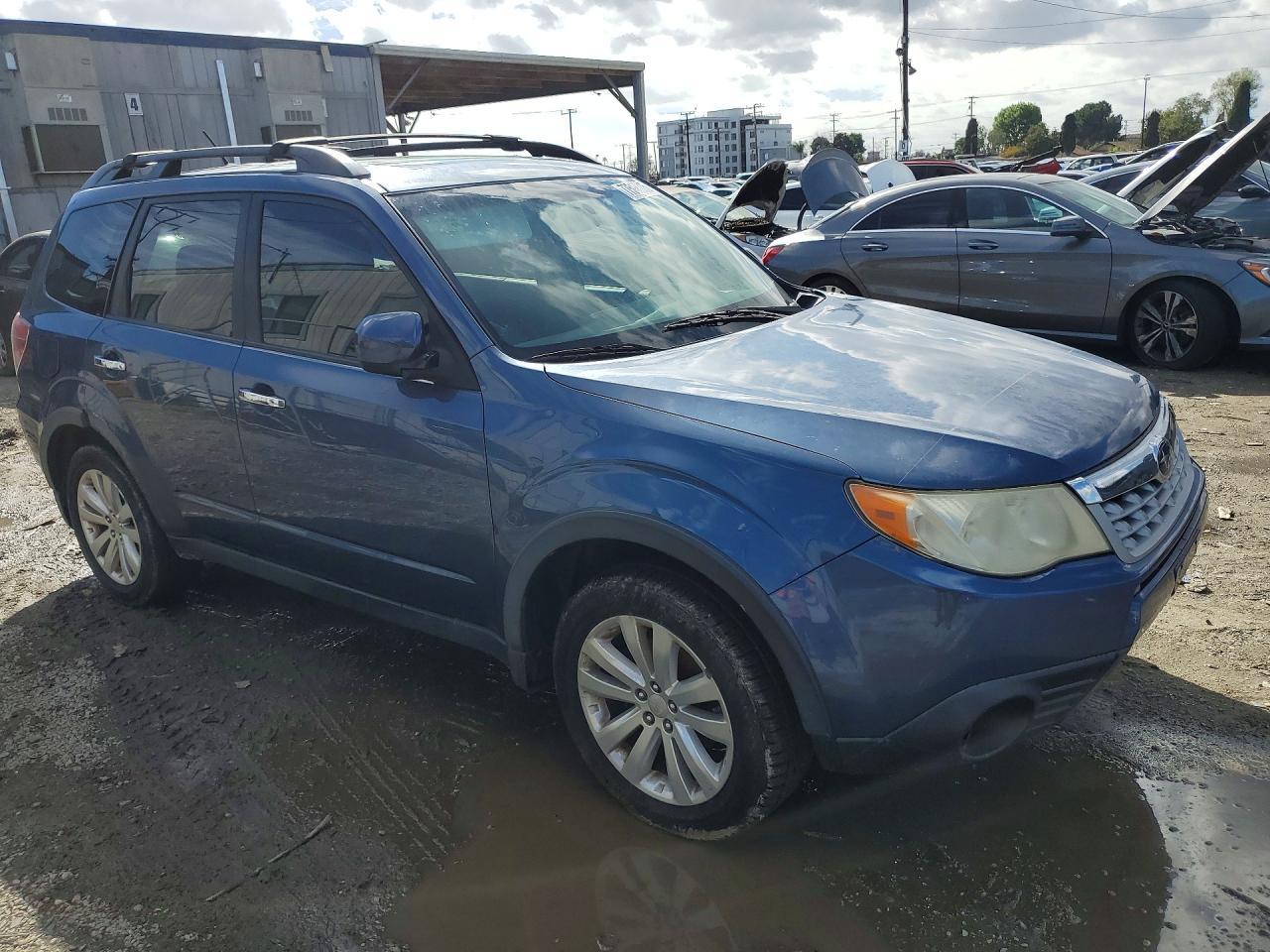 2011 Subaru Forester 2.5X Premium - Image 4