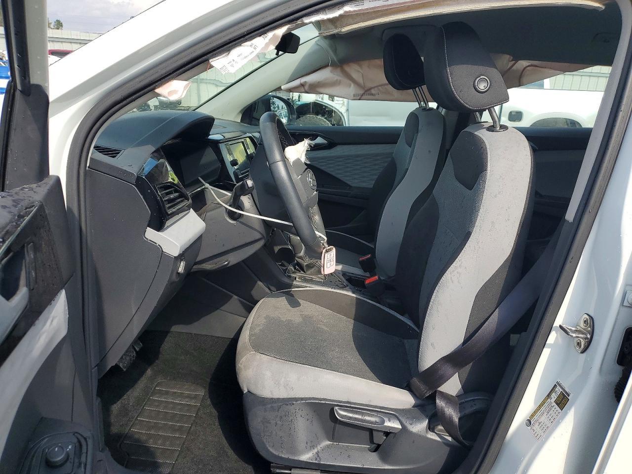 2024 Volkswagen Taos S - Image 7