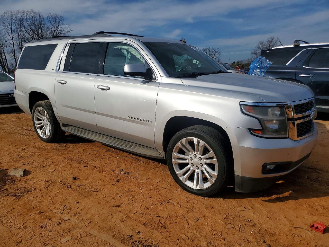 2015 Chevrolet Suburban C1500 Lt - Фото 4