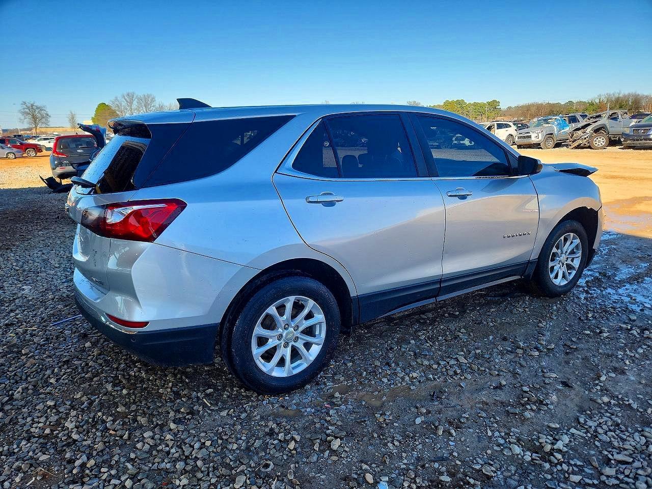 2021 Chevrolet Equinox Lt - Фото 3