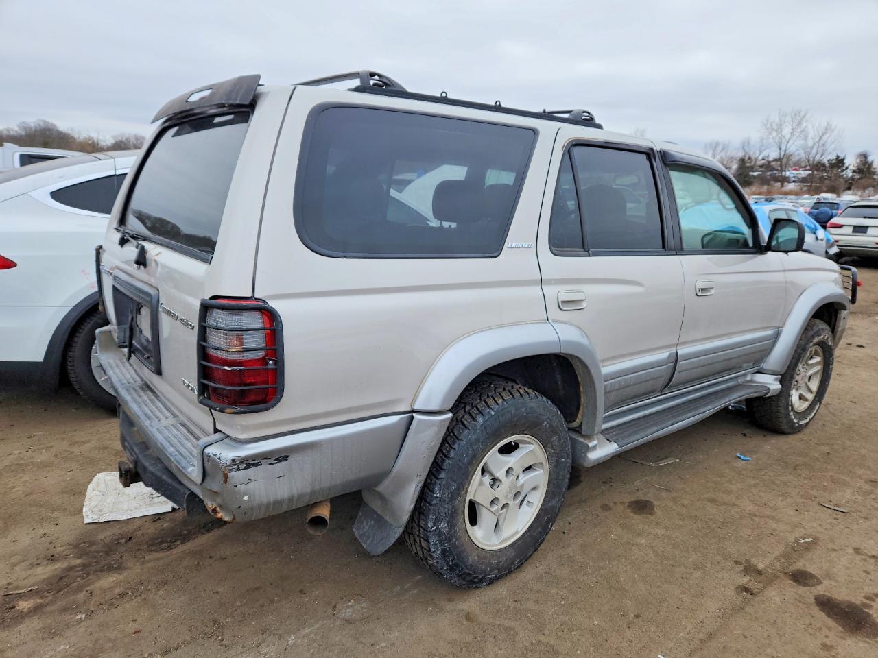 1999 Toyota 4Runner Limited - Image 3