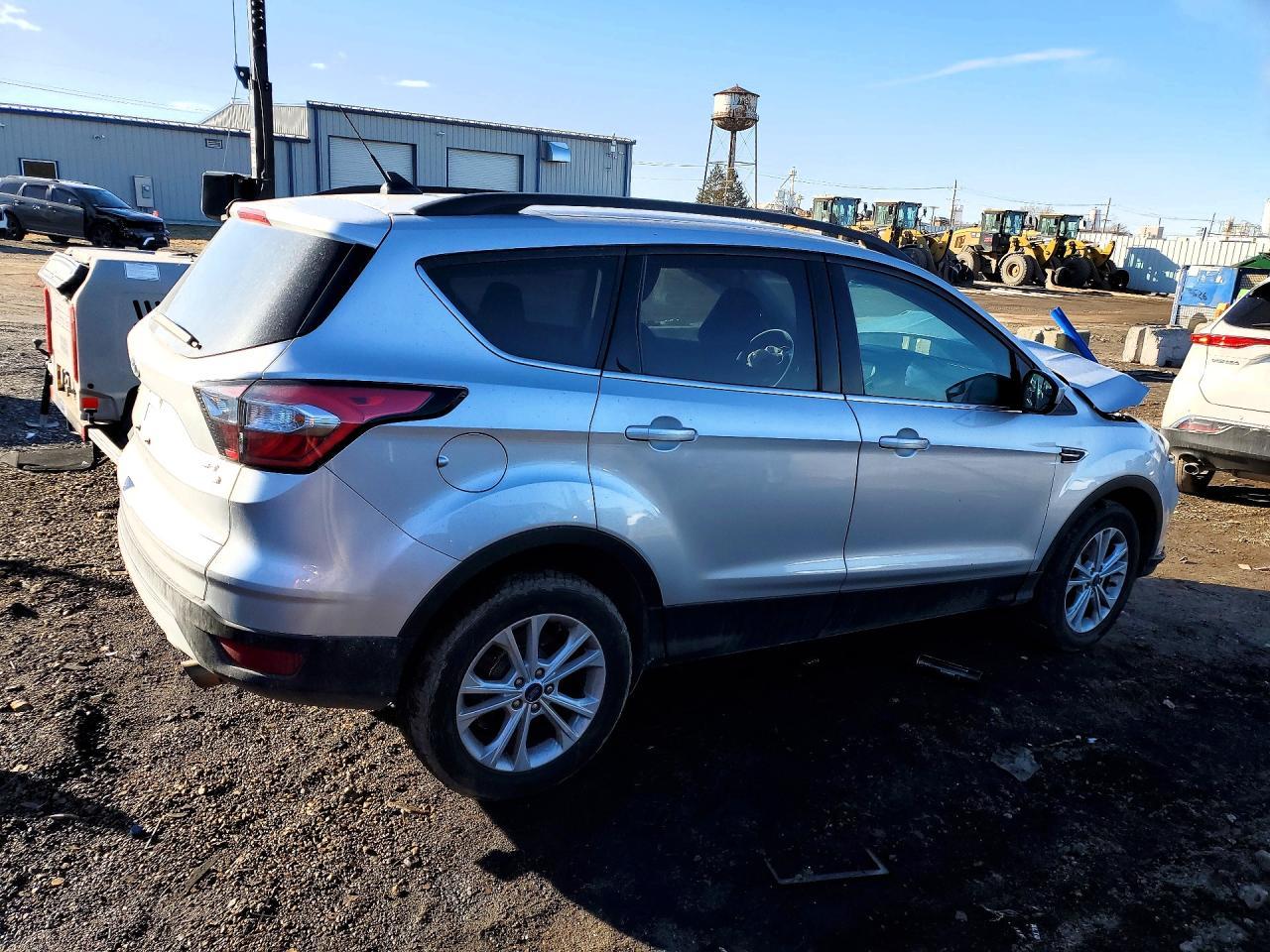 2018 Ford Escape Se - Фото 3