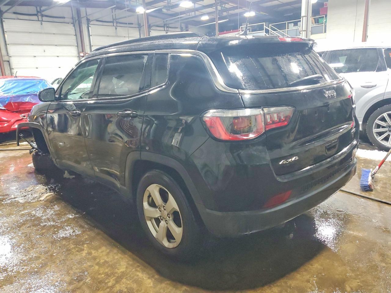 2019 Jeep Compass Latitude - Фото 2