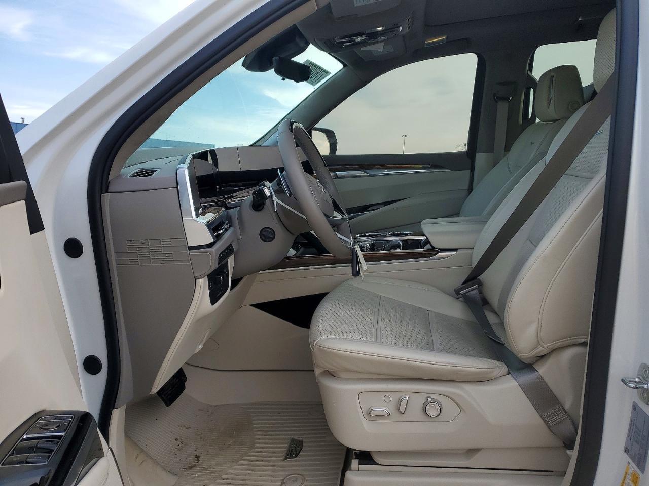 2025 Cadillac Escalade Sport Platinum - Фото 7