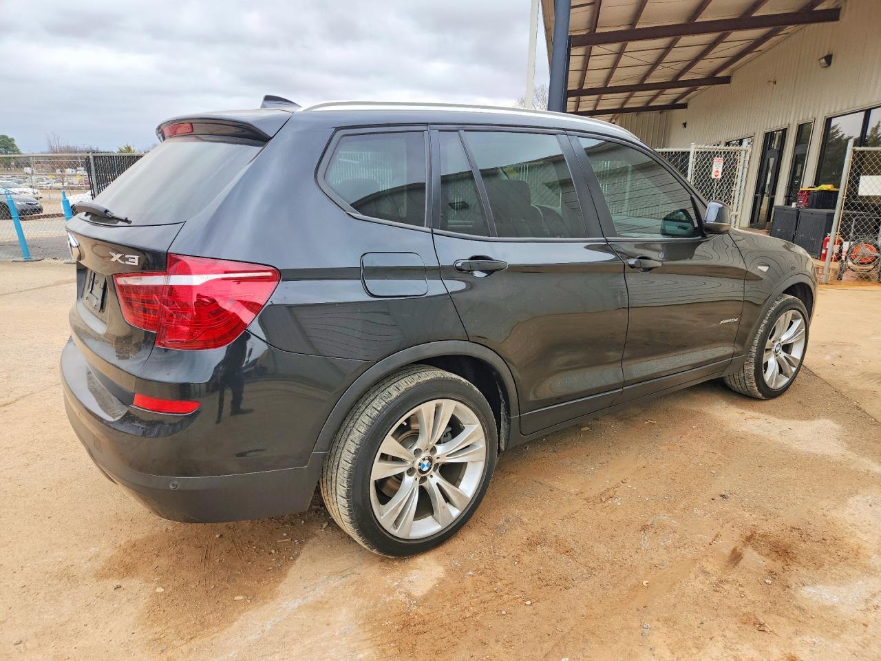 2016 BMW X3 xDrive28D - Фото 3